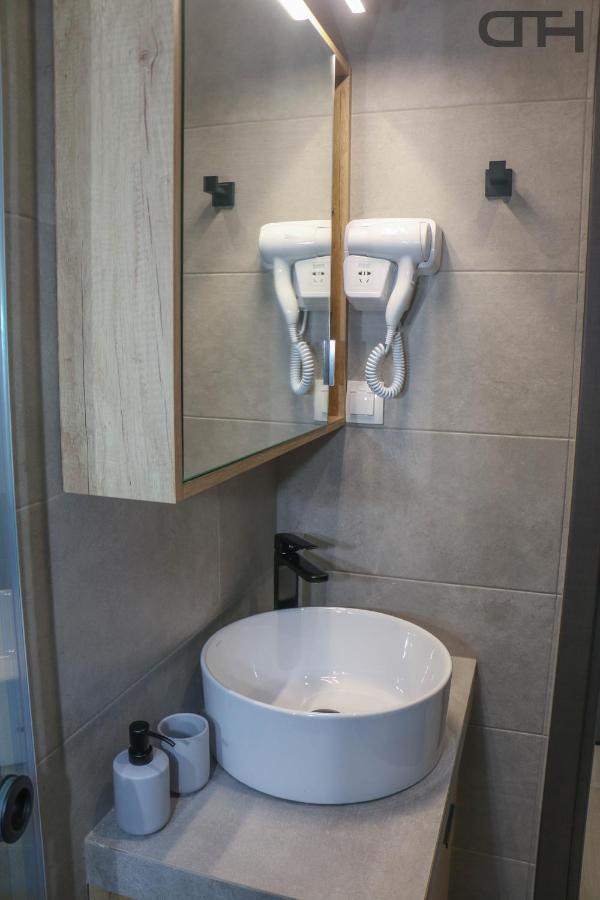 New Deluxe Studio 3 Downtown Thessaloniki - Fully Equiped エクステリア 写真